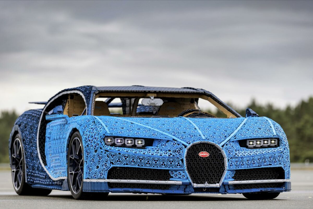 LEGO Bugatti Chiron 3