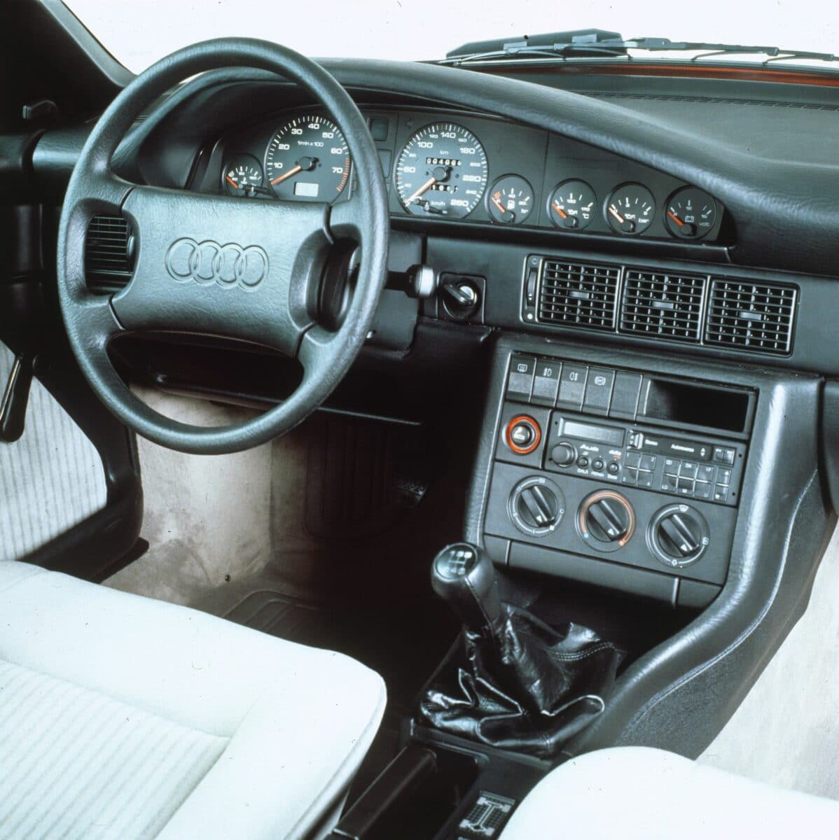 Audi C4 100 quattro Cockpit