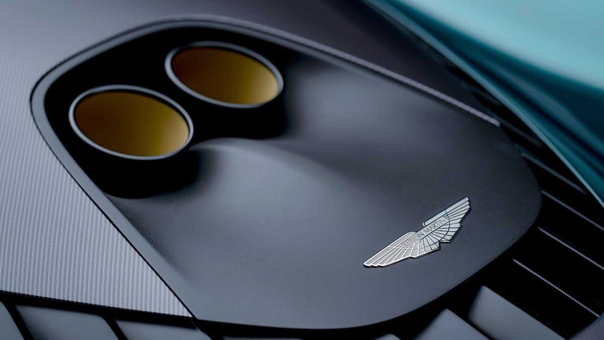Aston Martin Valhalla 2021 12