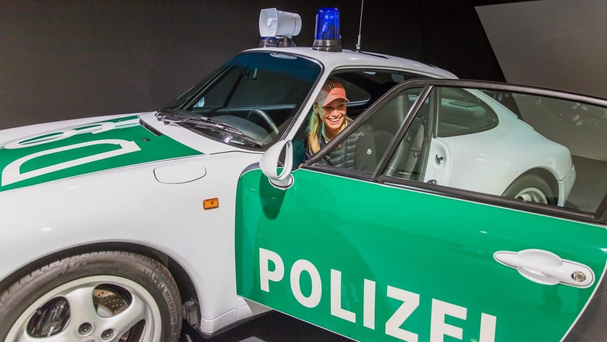 Porsche 993 Polizei 1