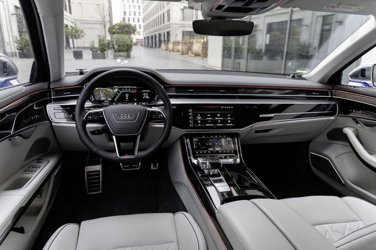 Audi S8 MJ 2022 12