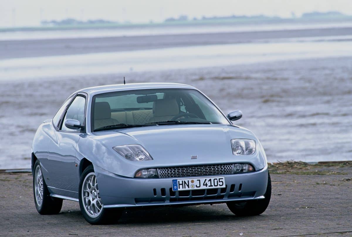 01 Fiat Coupe 02