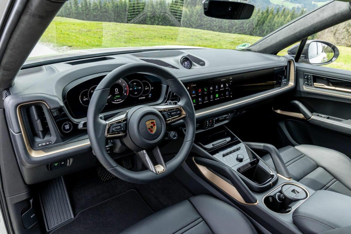 Porsche Cayenne E Hybrid Coupe 4