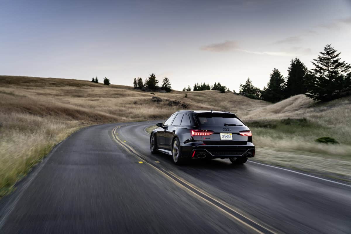 Audi RS6 Avant Performance 13