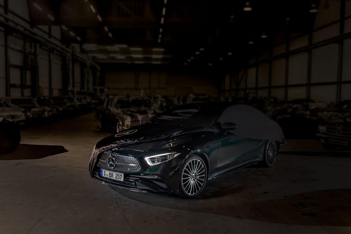 Bandablaeufer Mercedes CLS 21