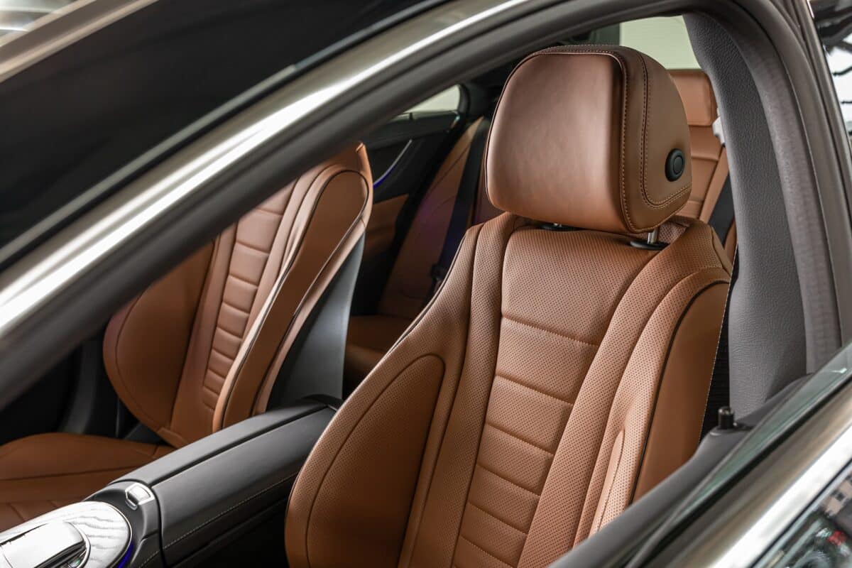 Bandablaeufer Mercedes CLS 3
