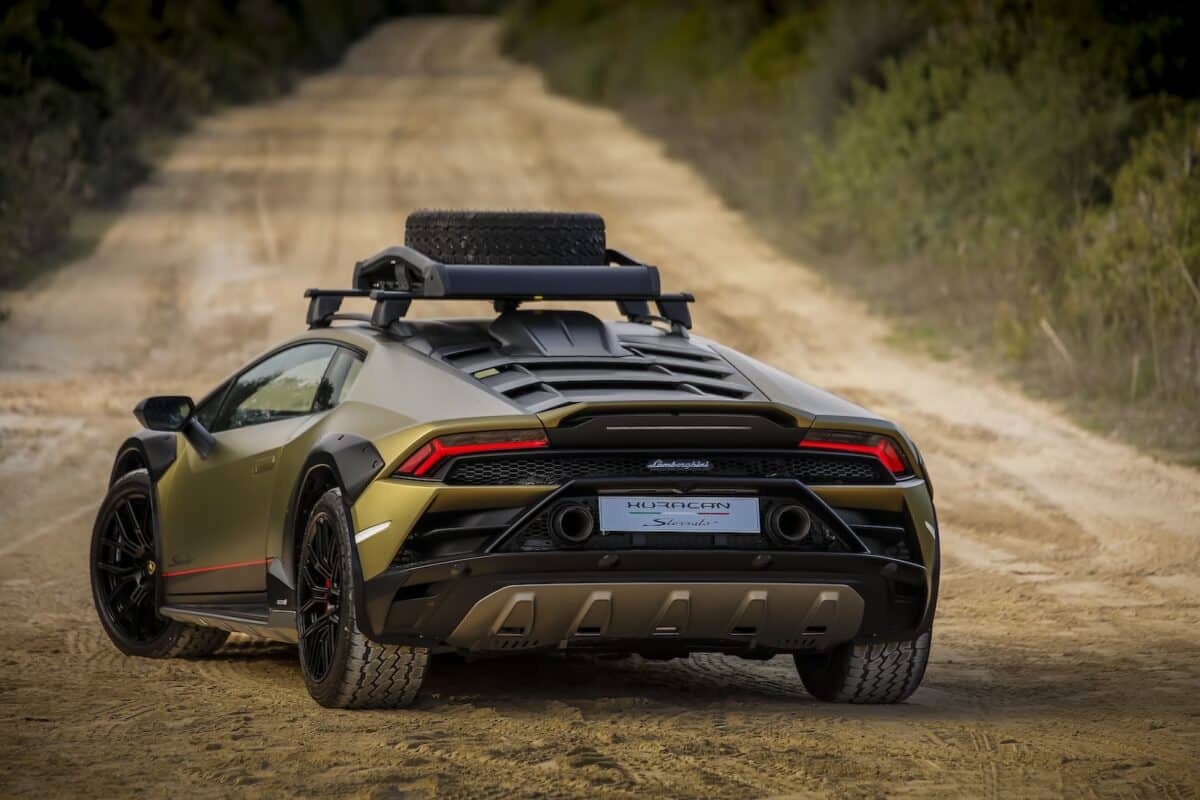 Lamborghini Sterrato 15