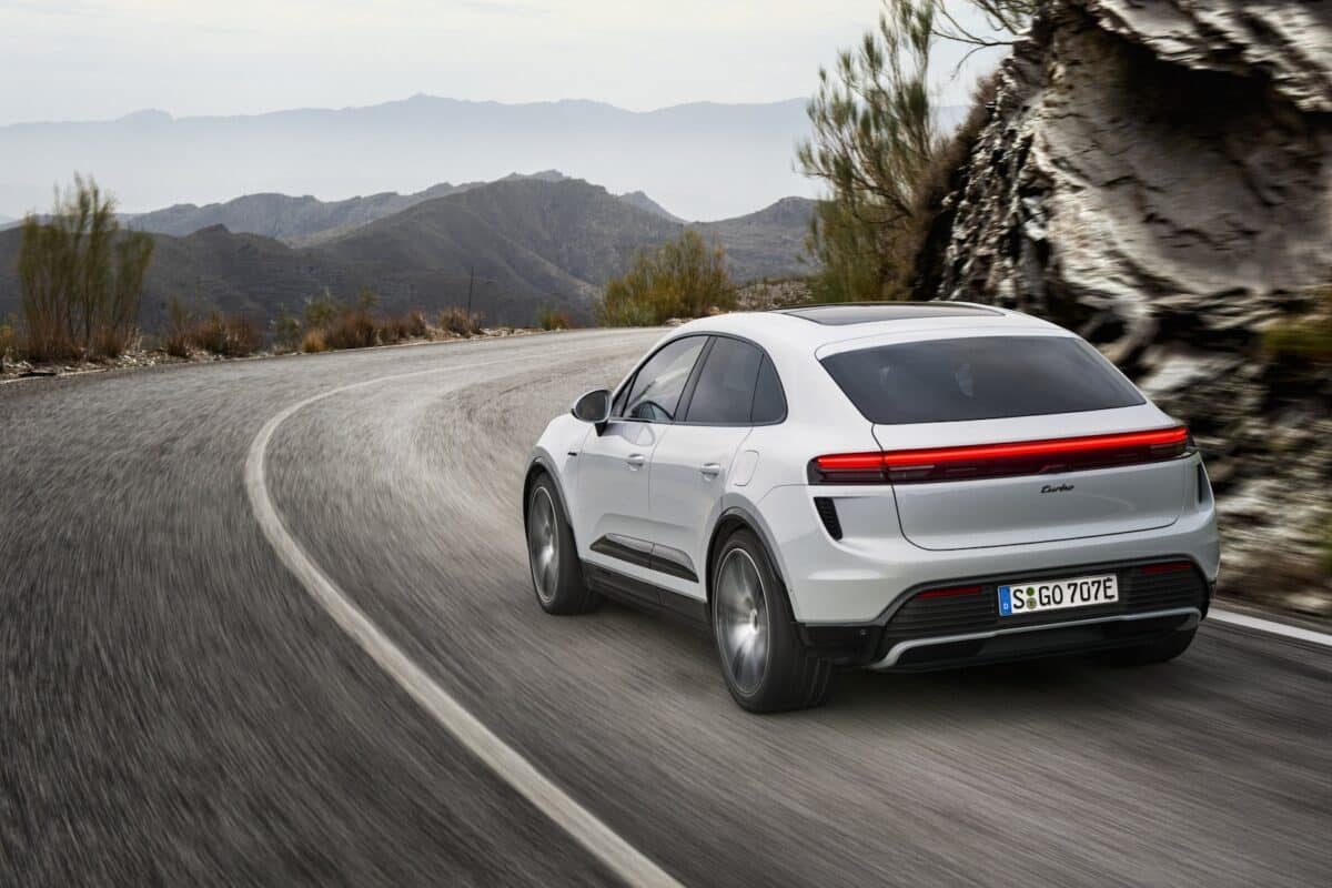 Porsche Macan12