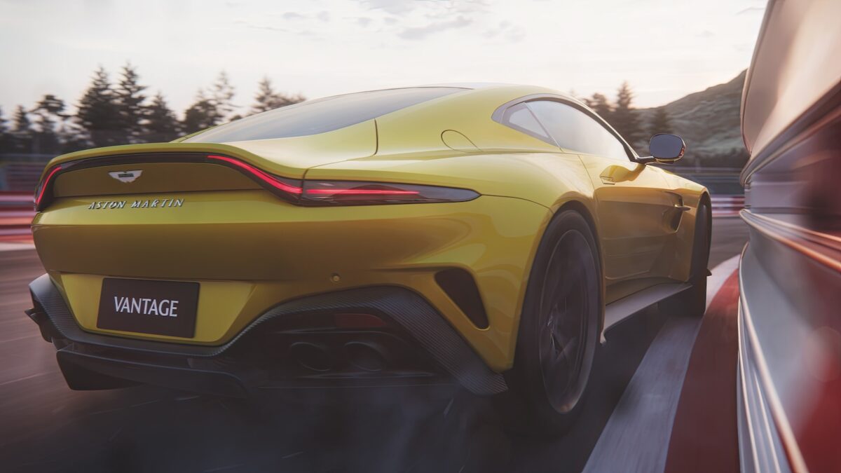 Aston Martin Vantage 5