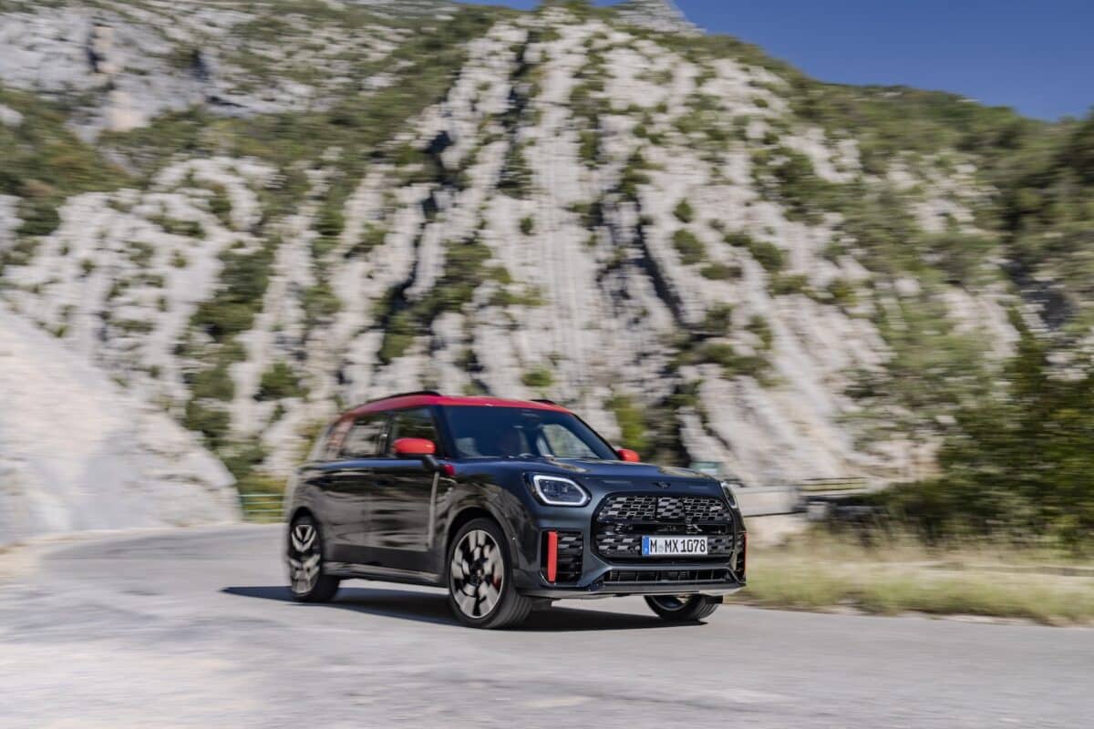 Mini JCW Countryman 6 1