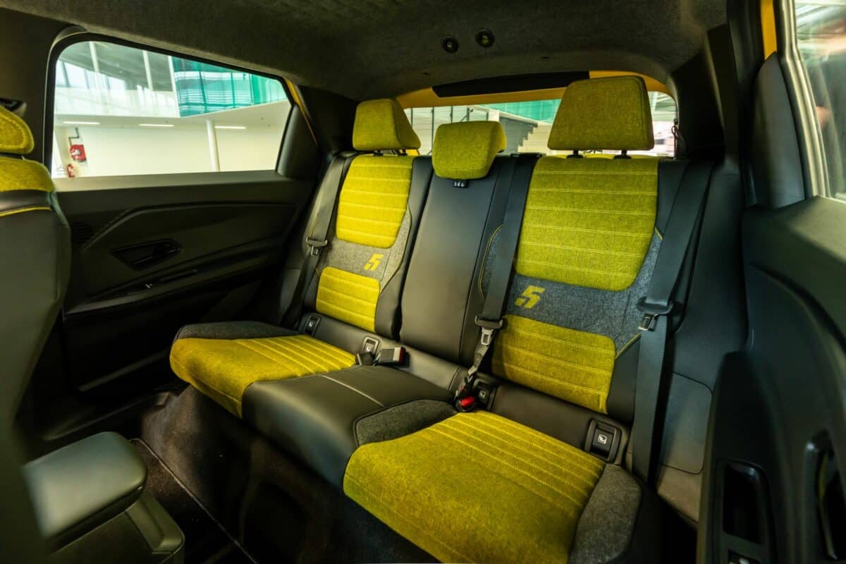 Renault 5 E Tech Electric 12