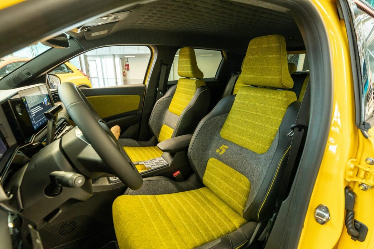 Renault 5 E Tech Electric 15