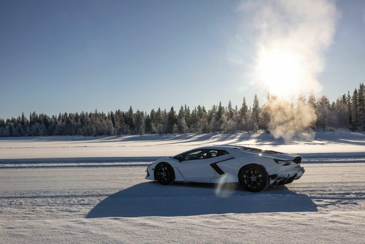 Wintertests Lamborghini Revuelto 13