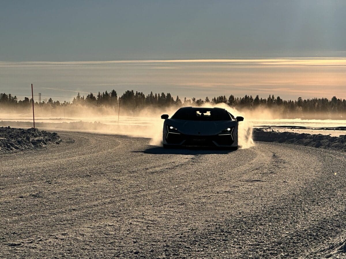 Wintertests Lamborghini Revuelto 20 1 Wintertests Lamborghini Revuelto 20 1