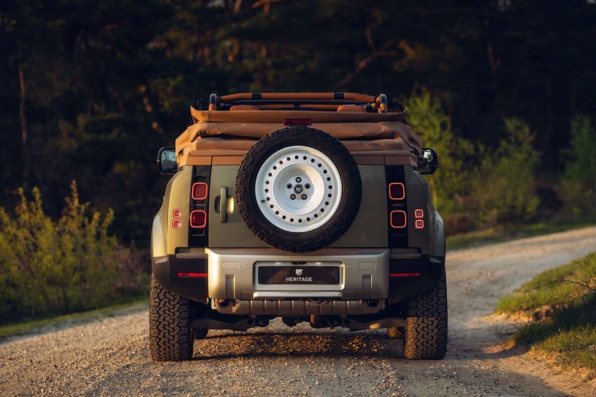 Land Rover Defender Cabrio 8