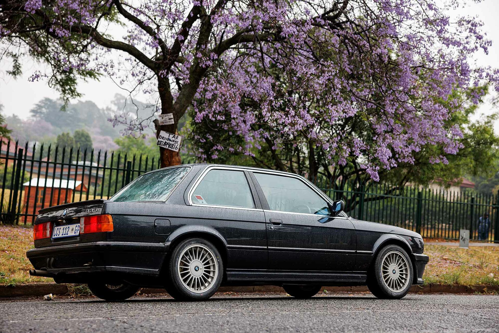 BMW 333i E30. Gab's nie? Gab's wohl!