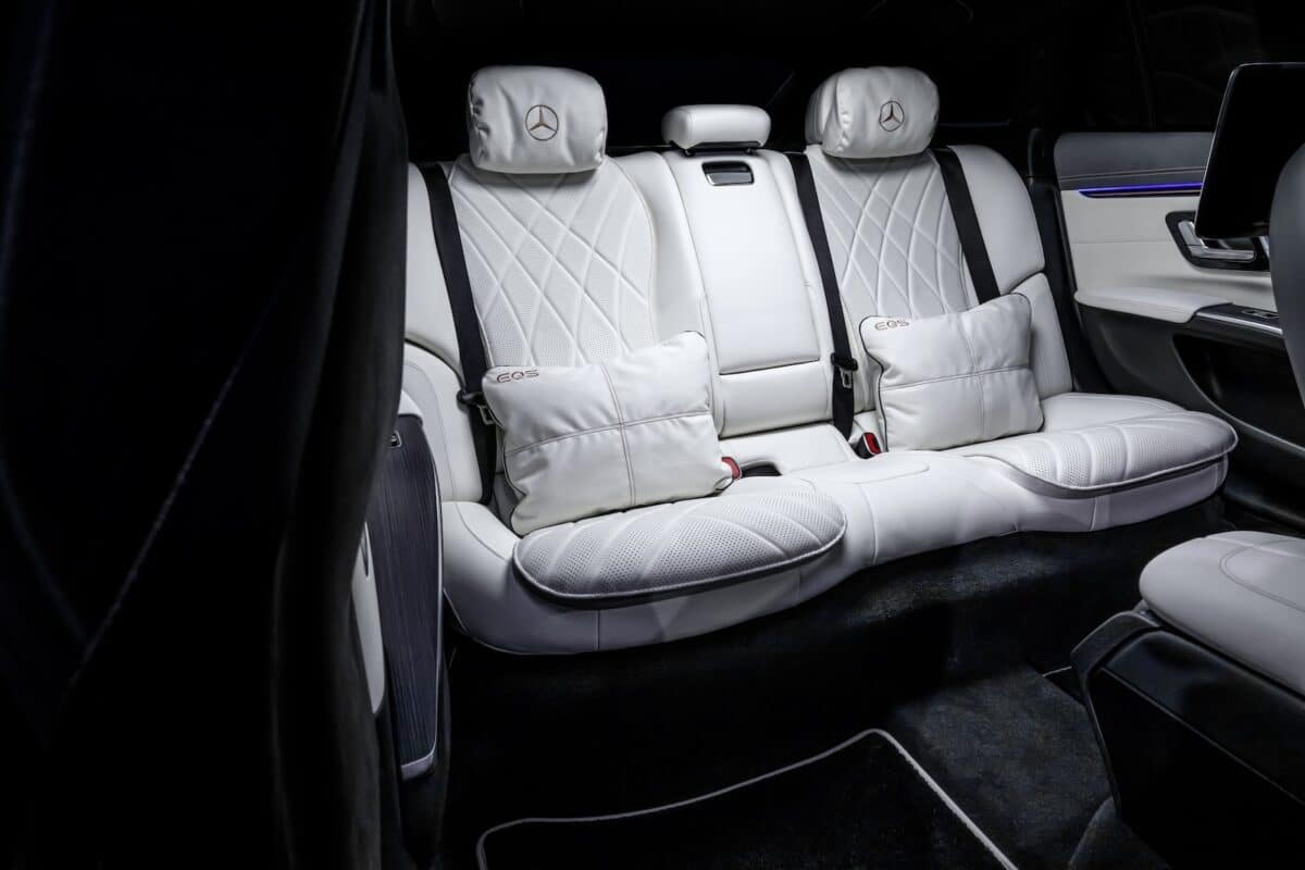 Mercedes EQS 2024 10