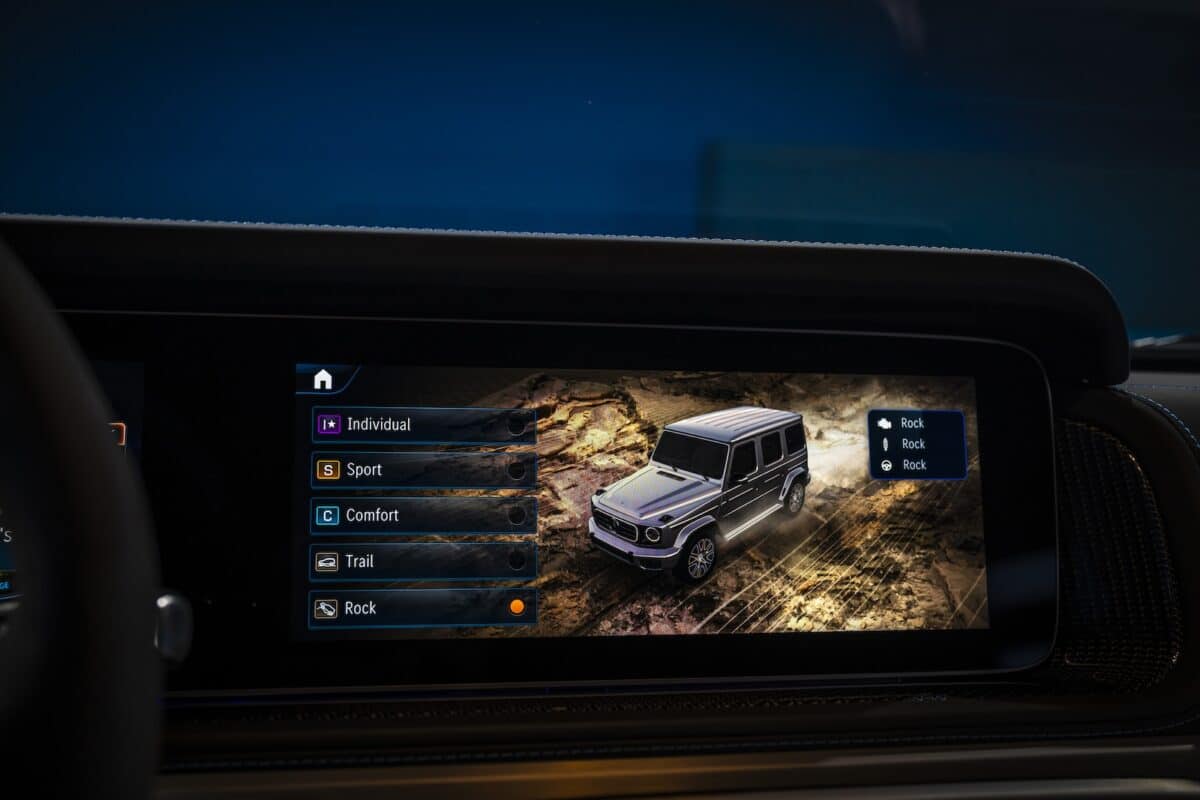 Mercedes G 580 EQ 24
