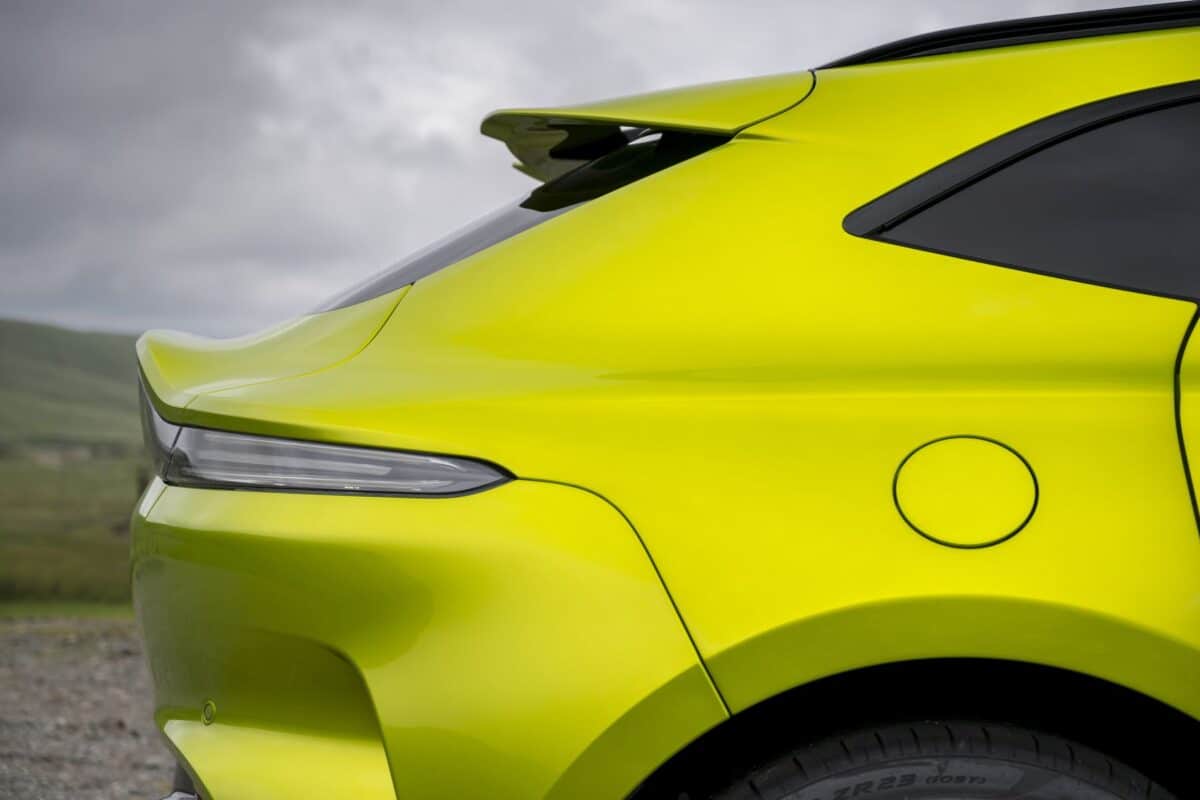 Aston Martin DBX707 MJ 2024 8