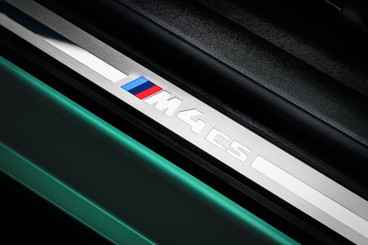 BMW M4 CS 15