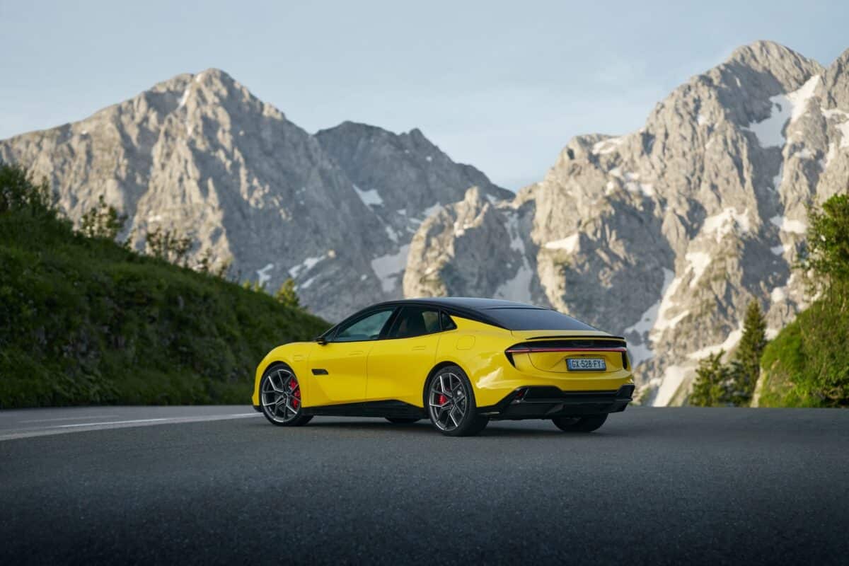 Lotus Emeya S 22