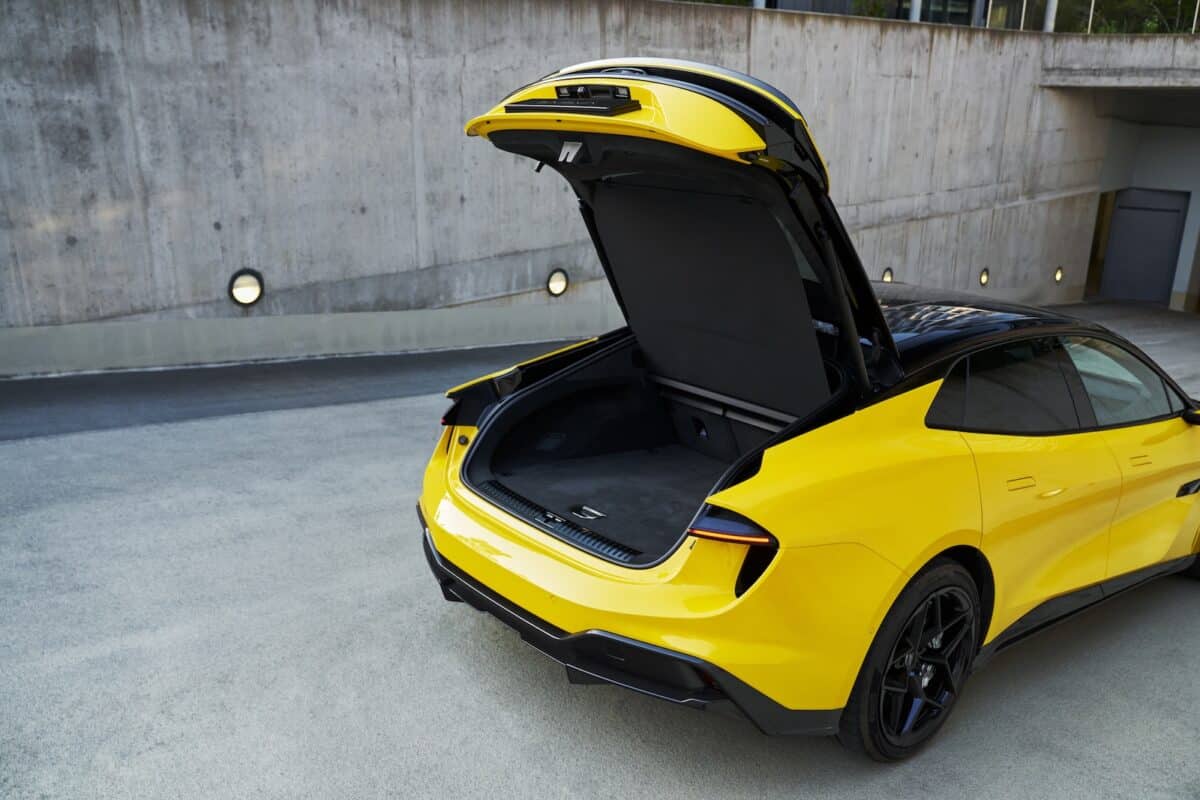Lotus Emeya S 5