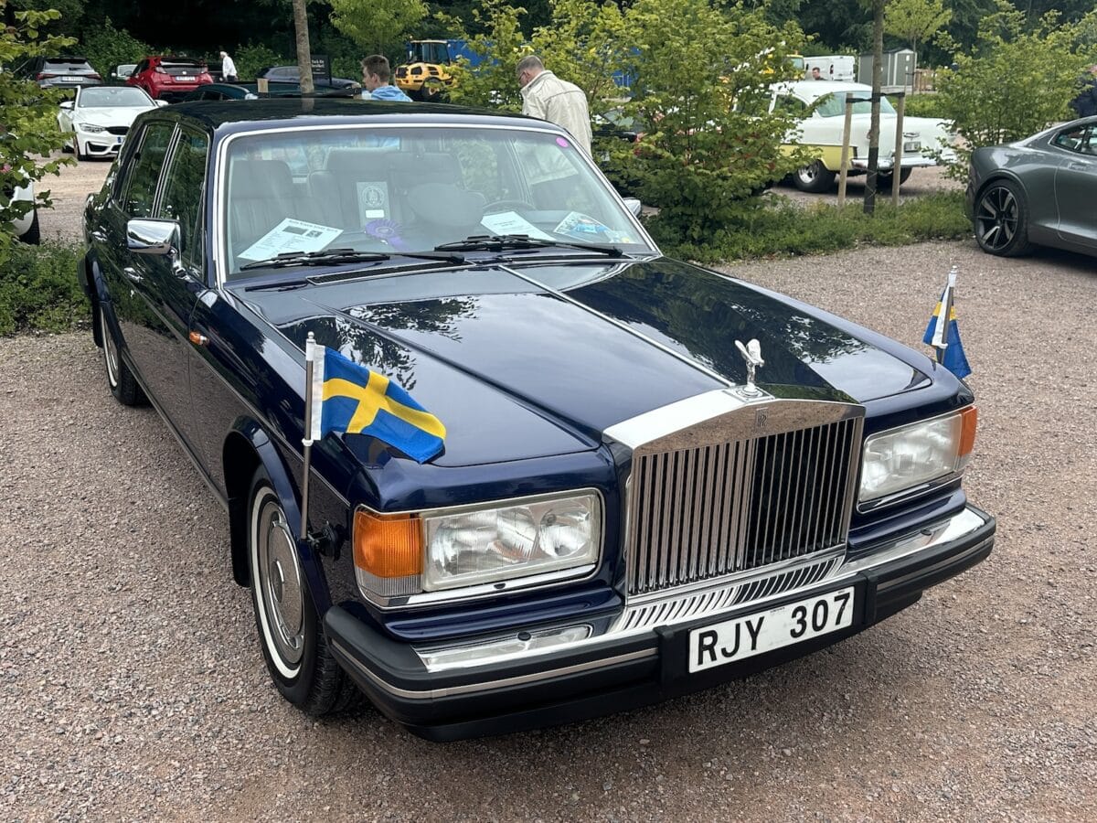 The Aurora 13