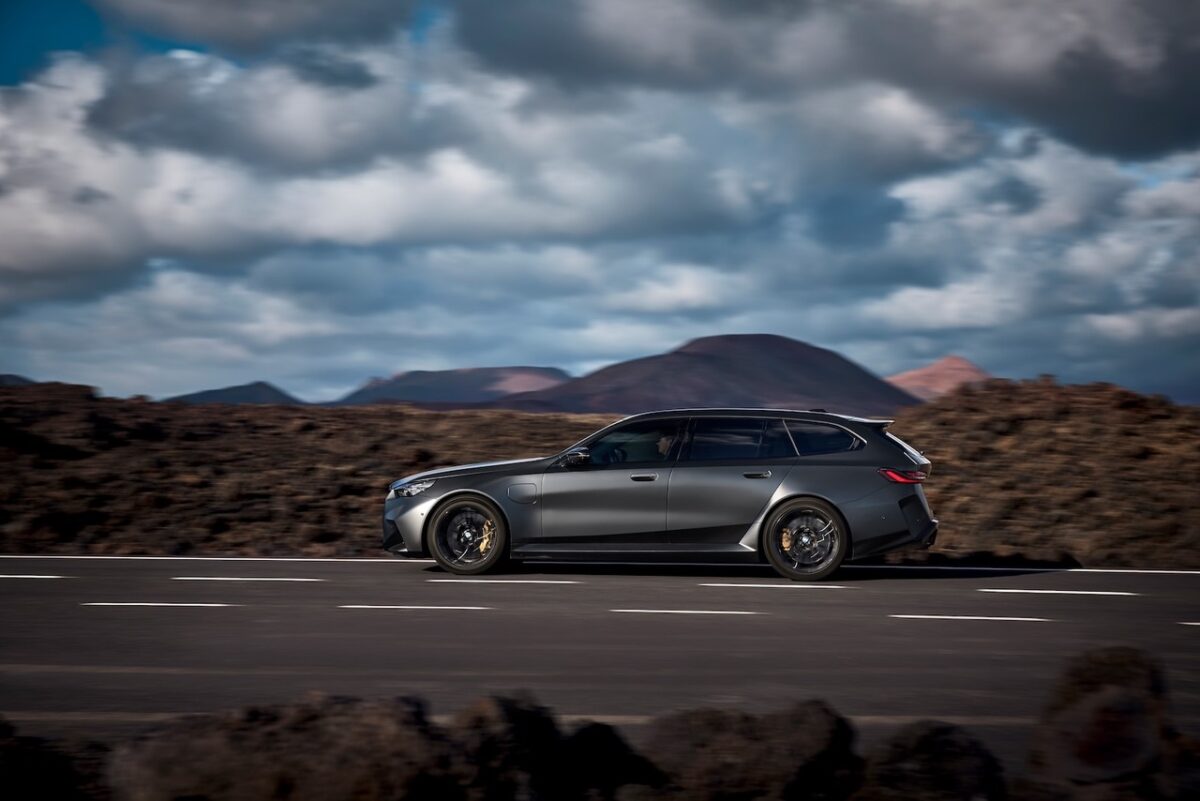 BMW M5 Touring 11