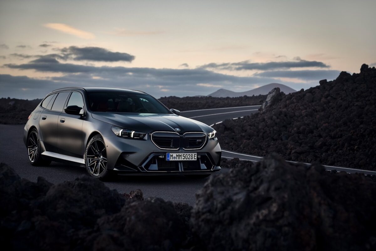 BMW M5 Touring 12