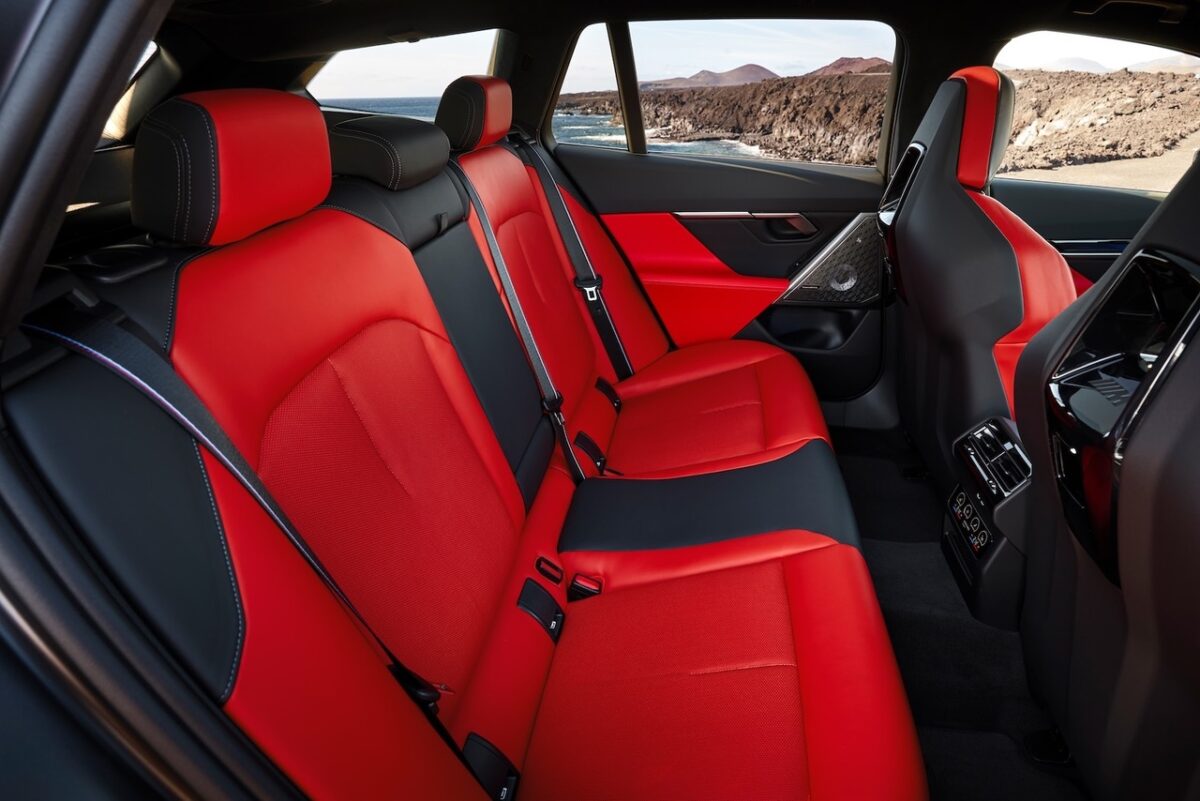 BMW M5 Touring 22