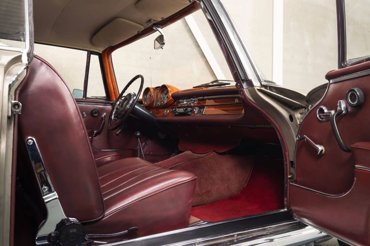 Monceau eSE Coupe W111 Copyright Noortje Blokland 4