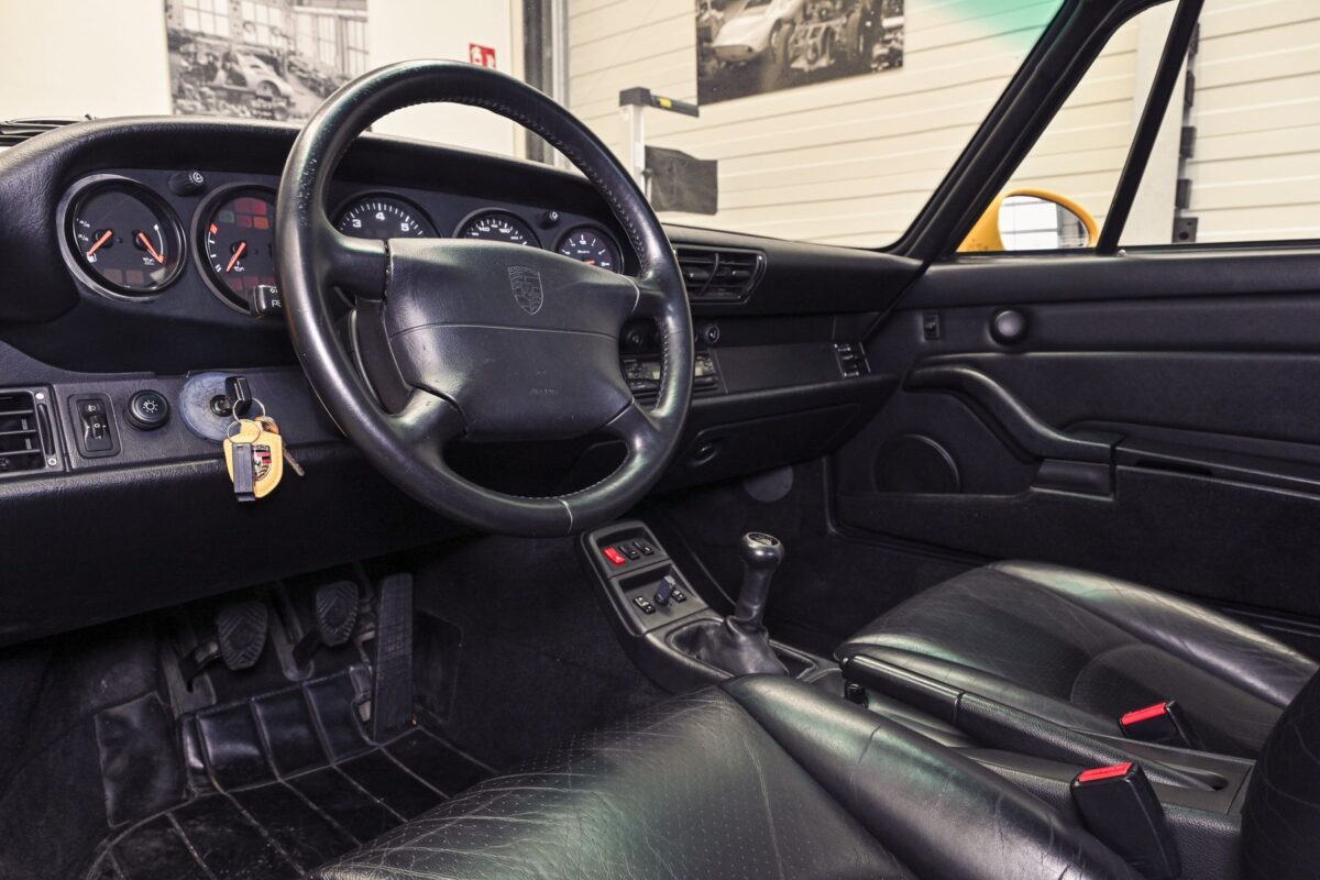 Sonderwunsch Werksunikat Porsche 911 Speedster 993 18