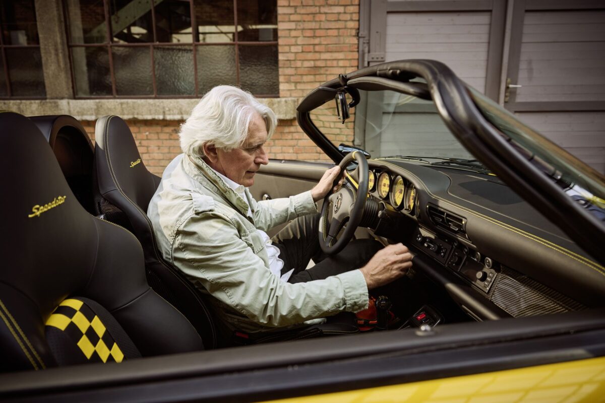Sonderwunsch Werksunikat Porsche 911 Speedster 993 20