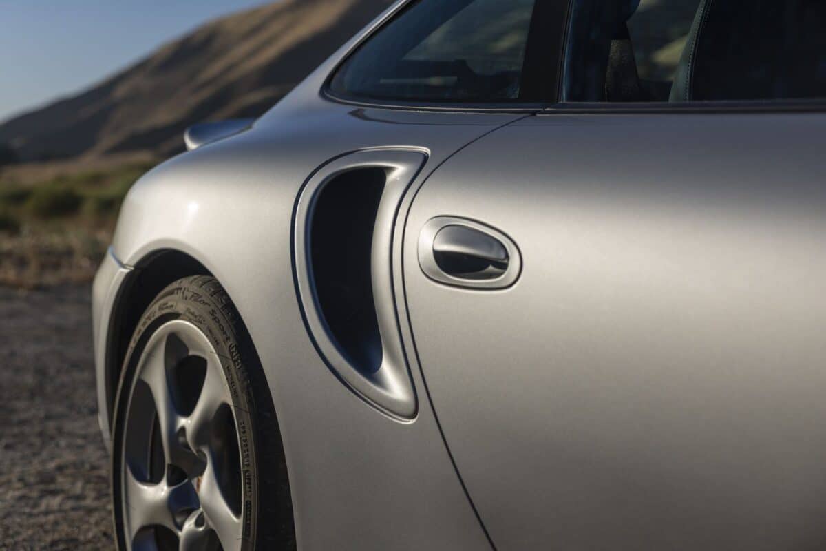 Porsche 911 Turbo S Coupe 996 7
