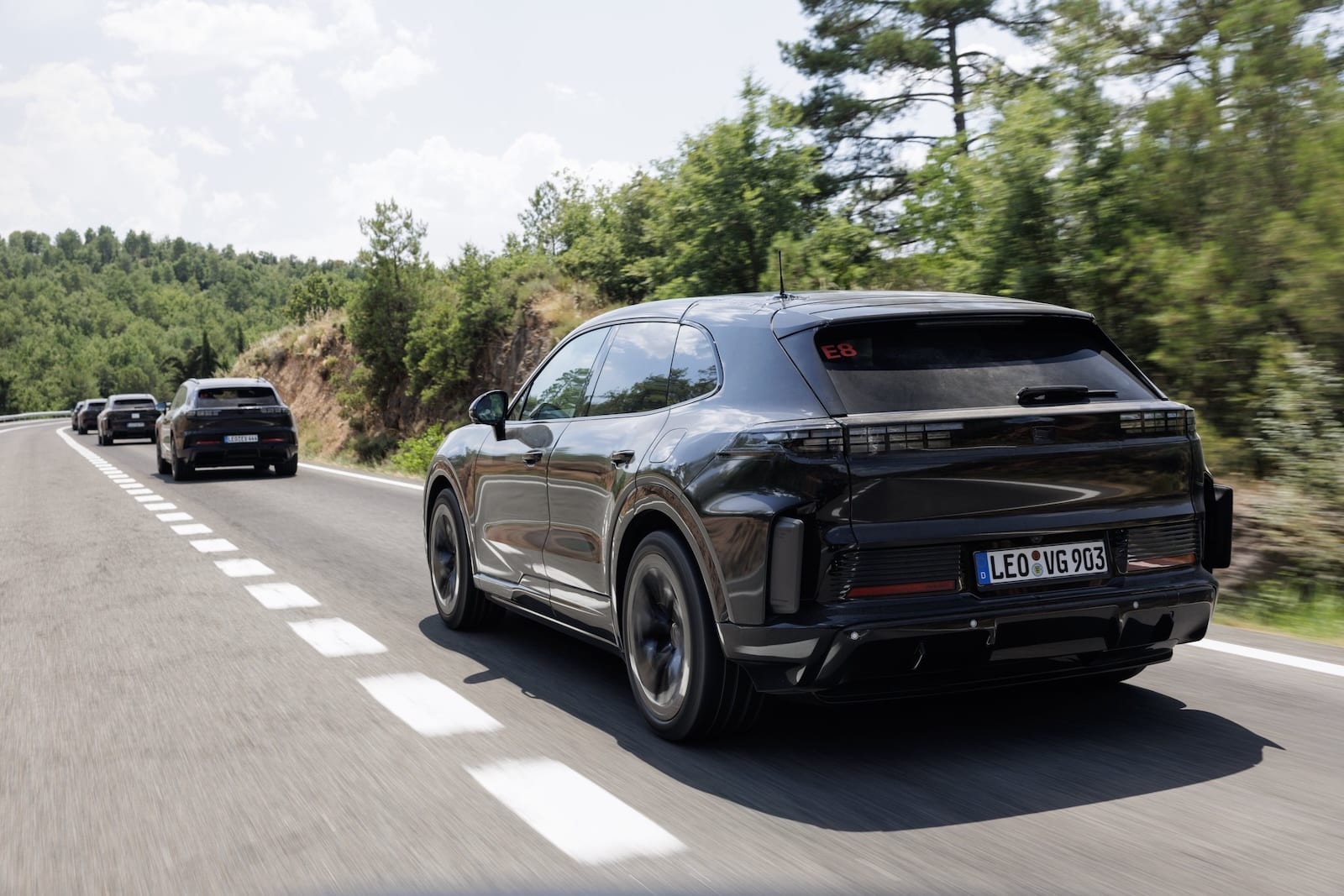 Porsche Cayenne Electric 7