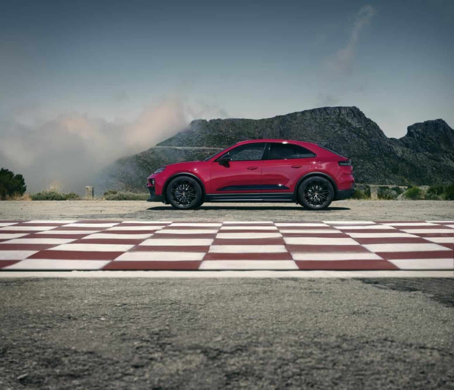 Porsche Macan GTS 2