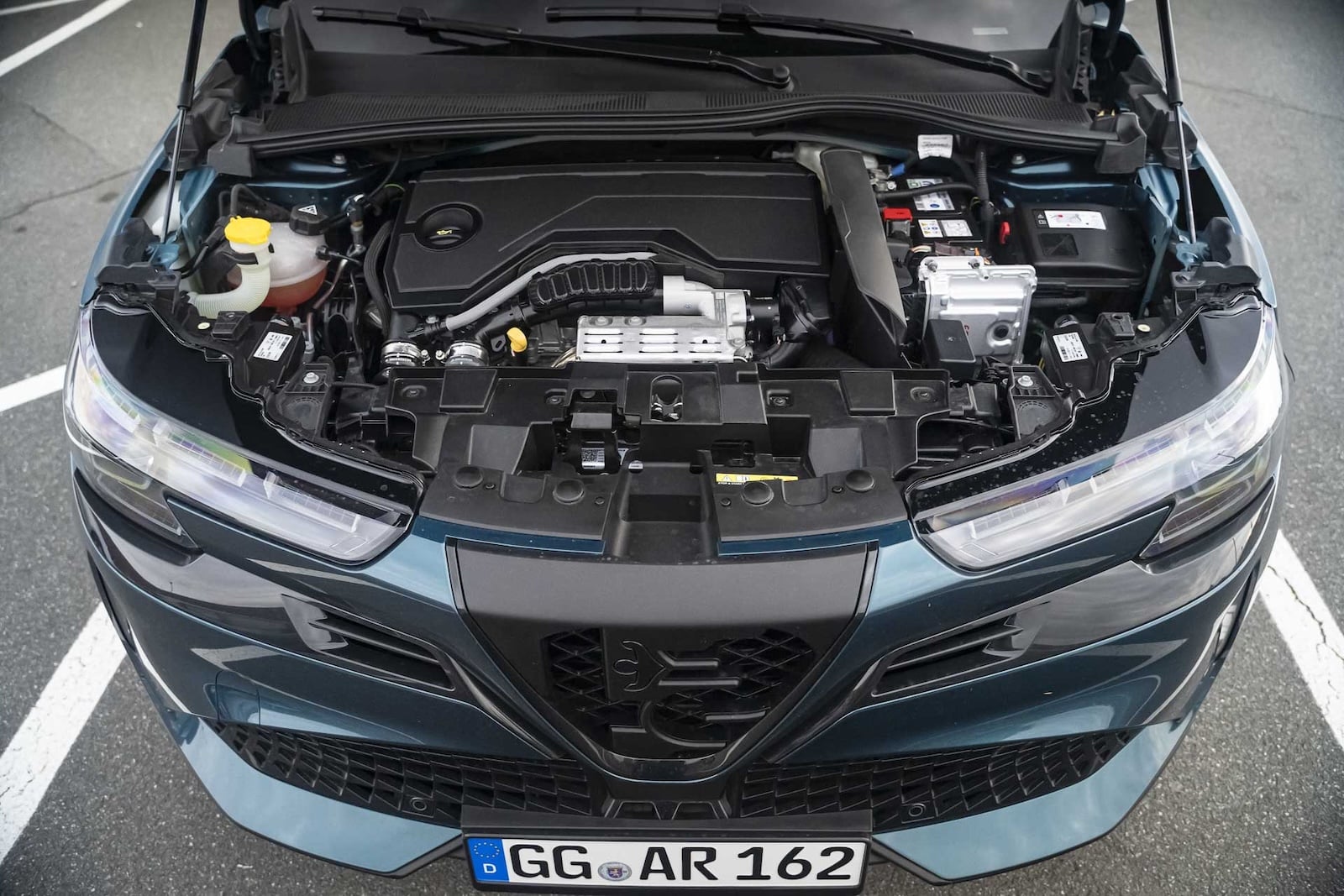 Alfa Romeo Junior Hybrid 20