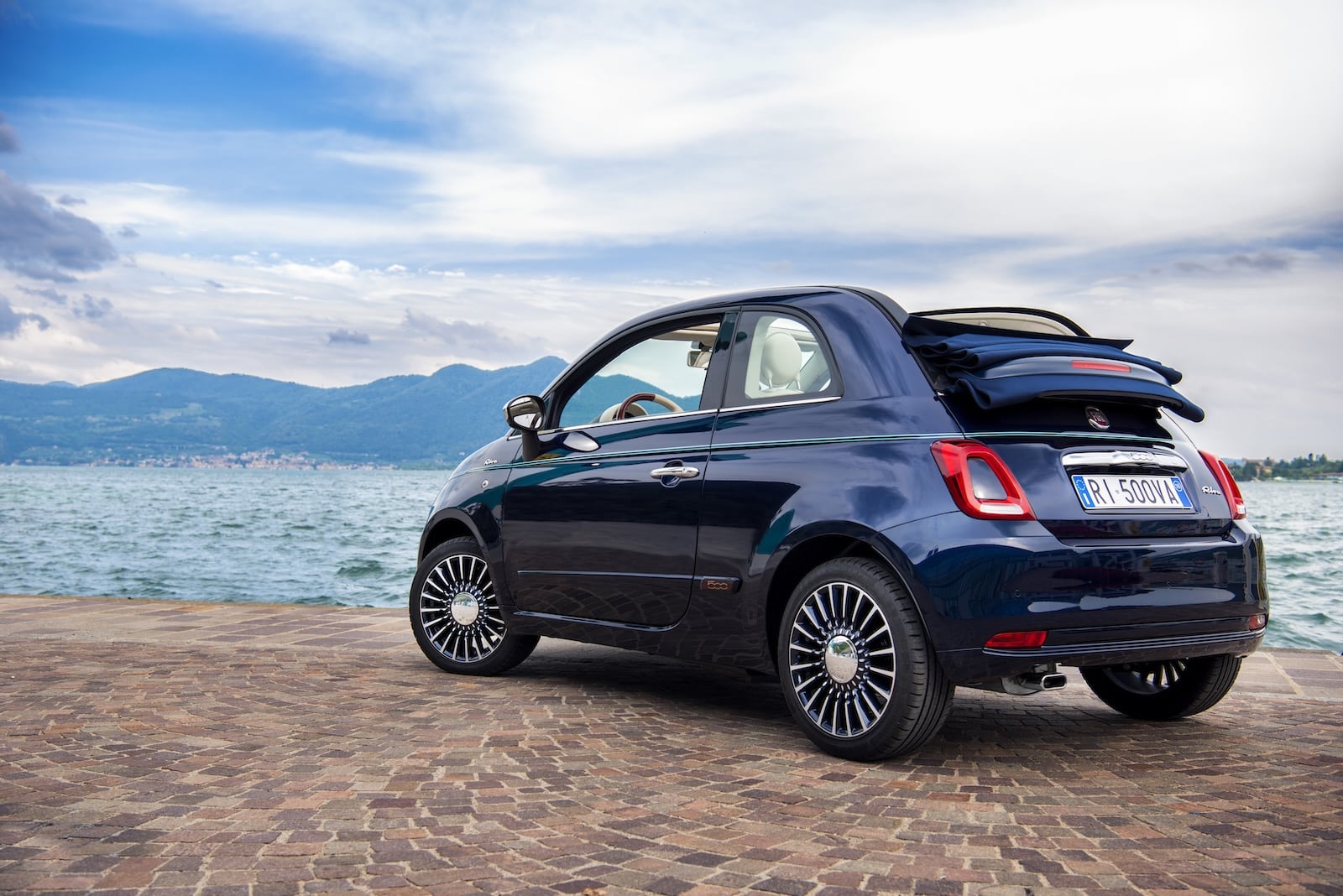 Fiat 500 Riva 1