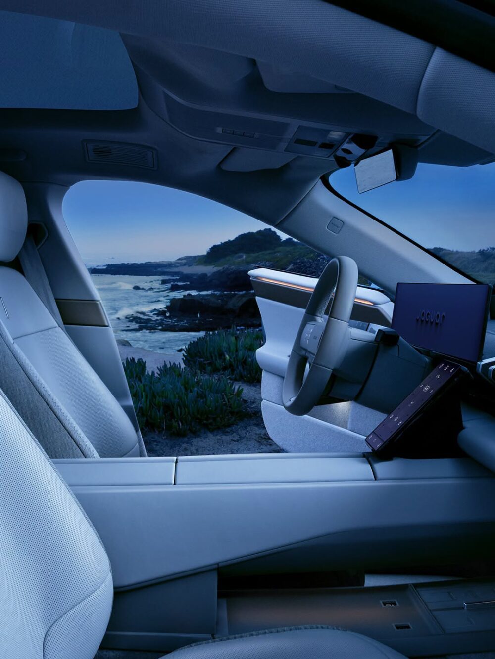 Jaguar 01 Monterey 1